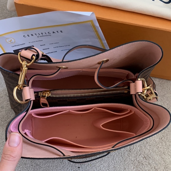 Louis Vuitton NeoNoe MM - Picture 5 of 9